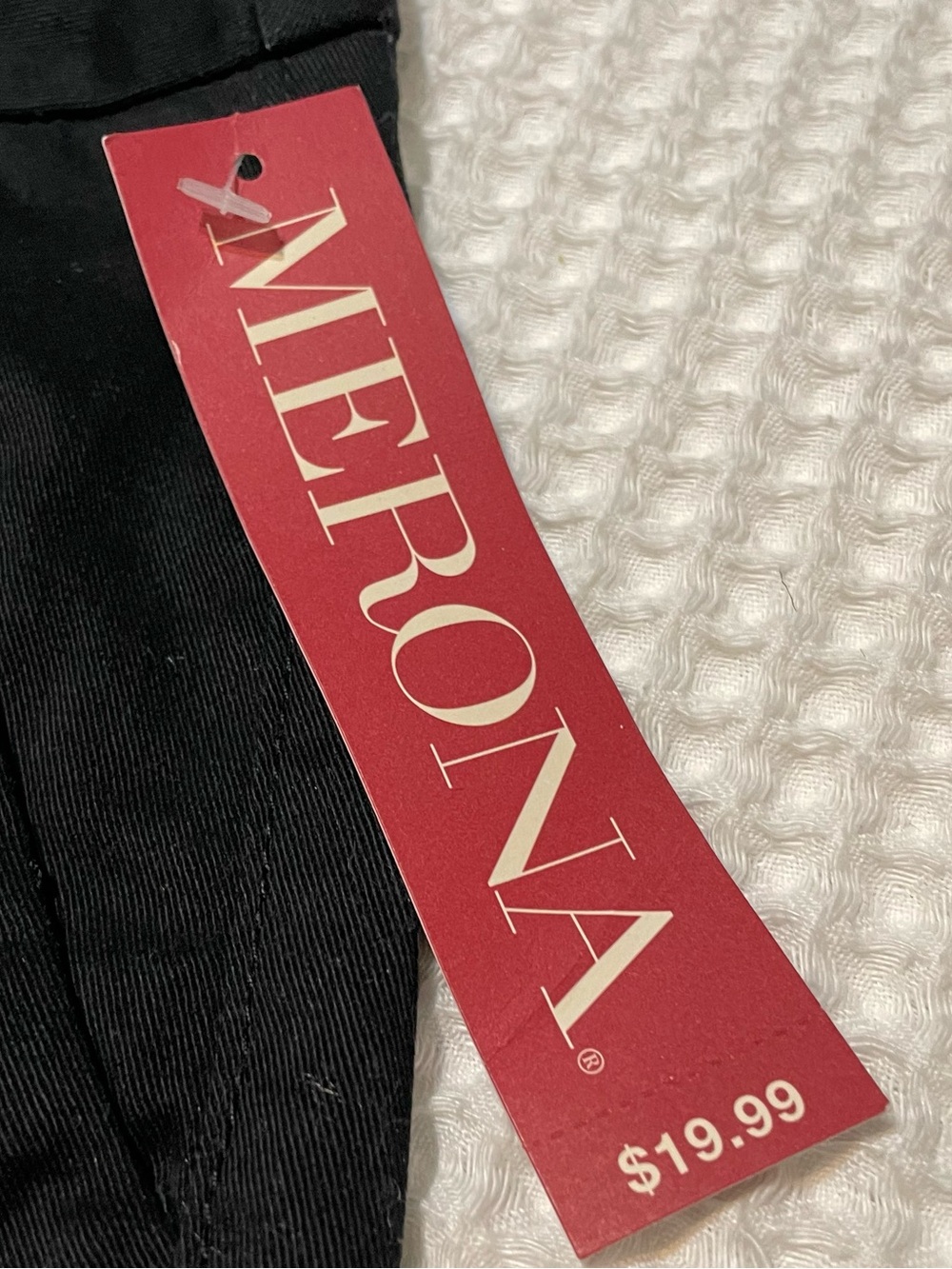 NWT Merona Women's Black Shorts - Picture 5 of 5